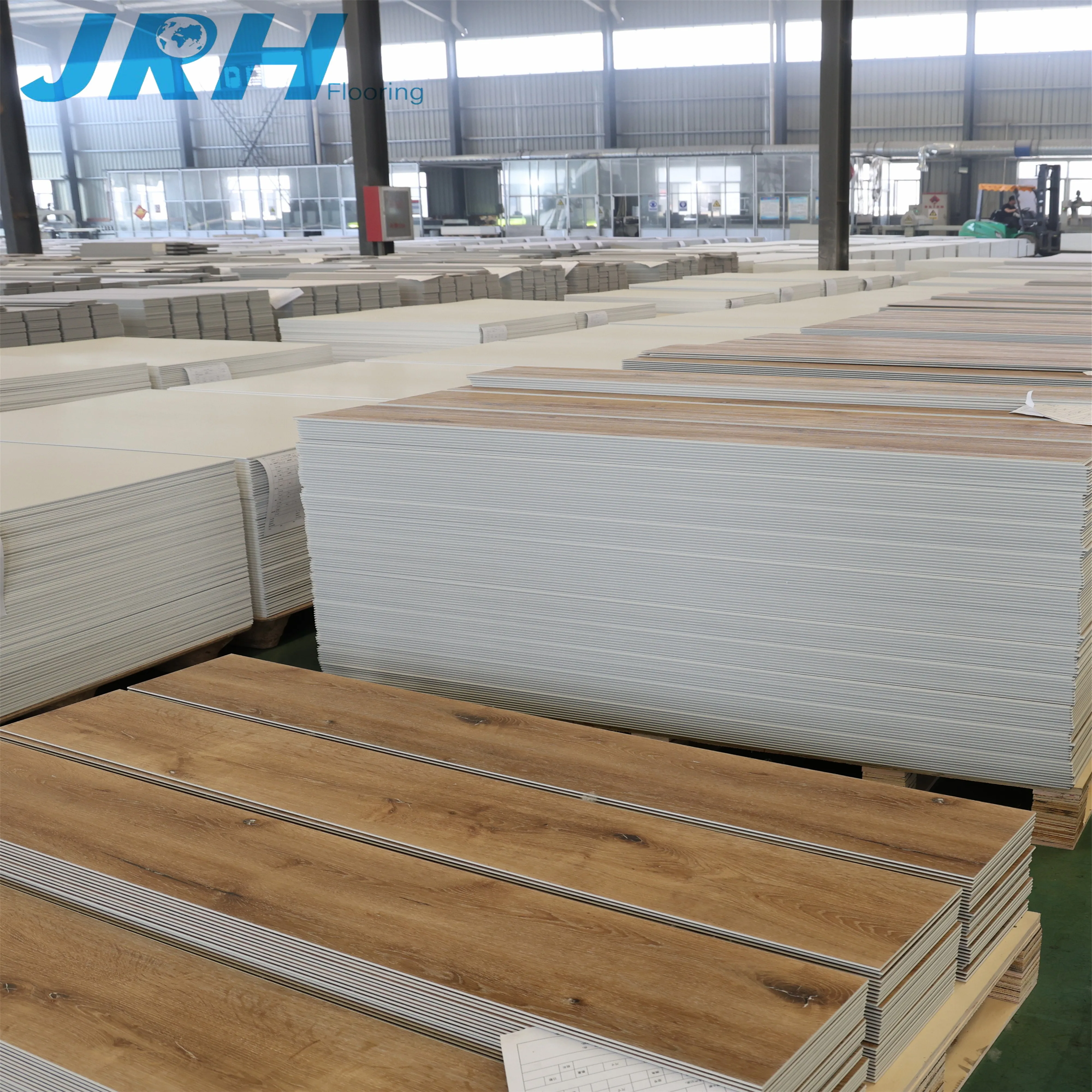 Classic Simplicity Waterproof Wood Grain Click Flooring Wear-Resistan Plastic PVC Spc Vinyl Flooring Spc Floor