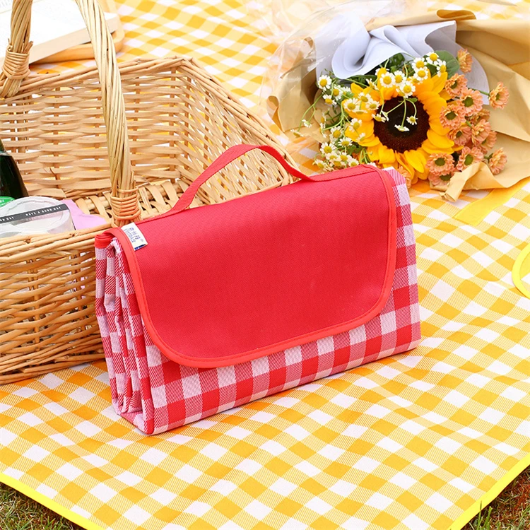Factory Outdoor Foldable Portable Sand Proof Waterproof Picnic Beach Mat wholesale picnic blanket