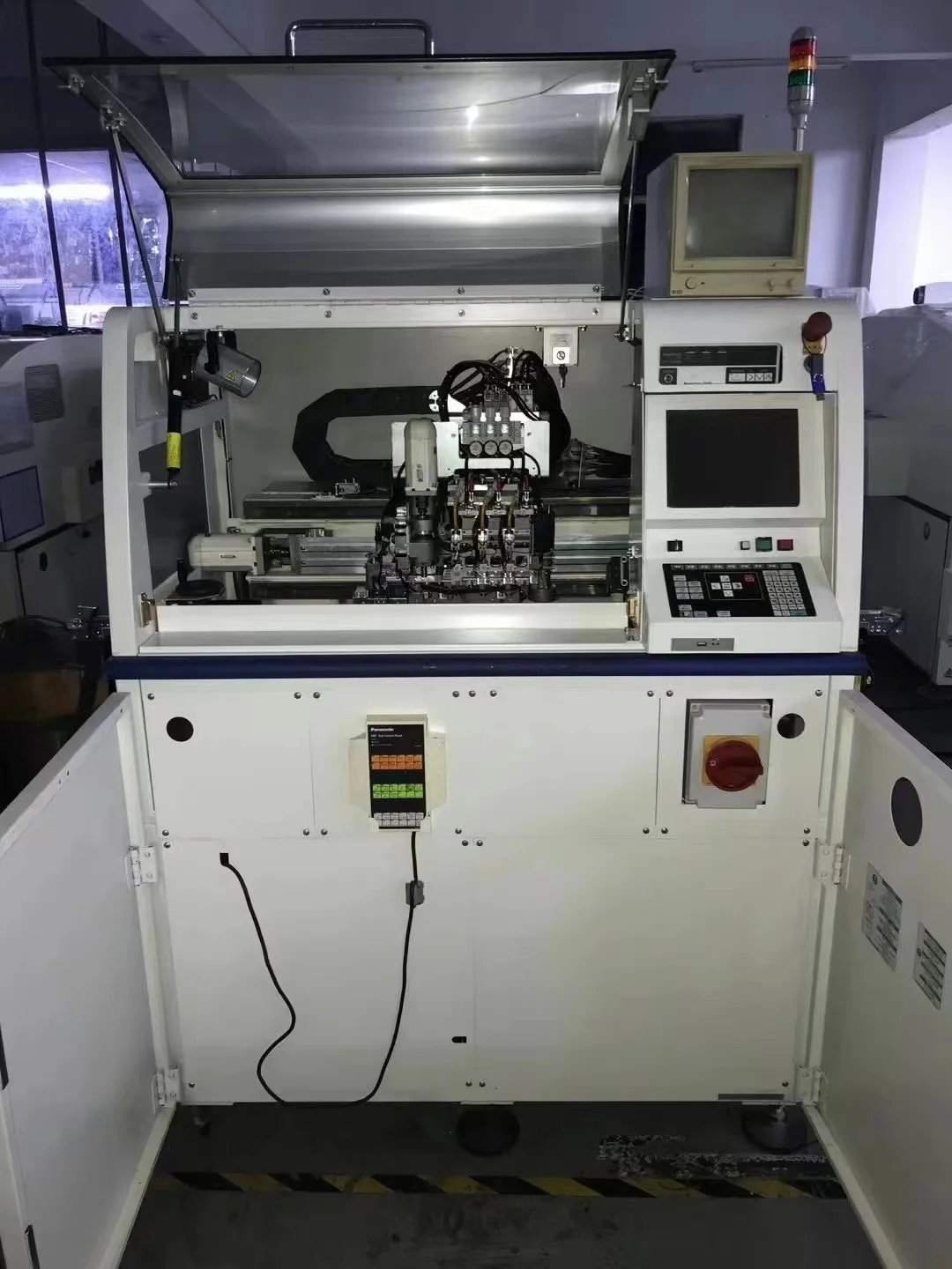 High Quality High Precision Glue Dispenser Machine Automatic Used Machinery Hot Melt Glue Dispensing Machines