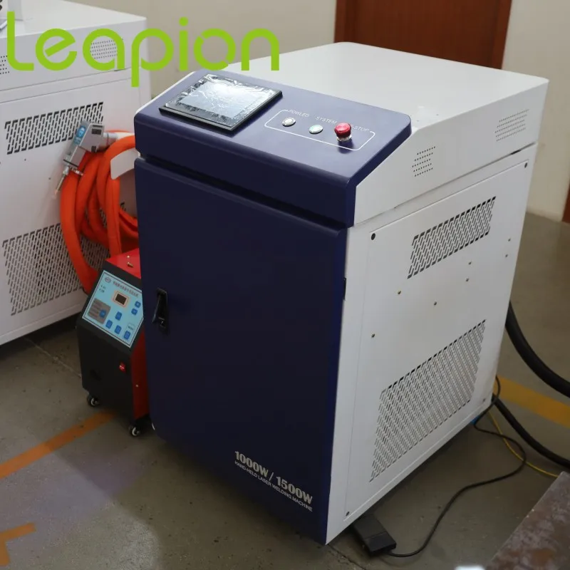 Robot Handheld Laser Welding Machine 3000w Laser Welding Machine For iron