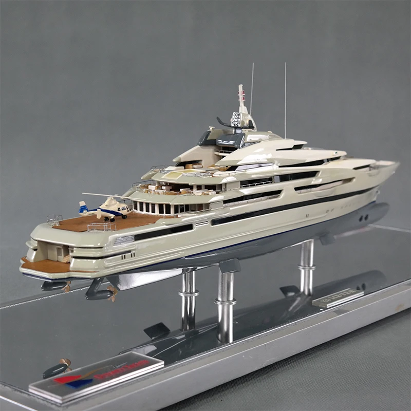 Handmade Plastic Crafts Featuring Sunseeker Princess Other Yacht Brands Gift Boating Customized 60cm Larson Yacht Ship Model
