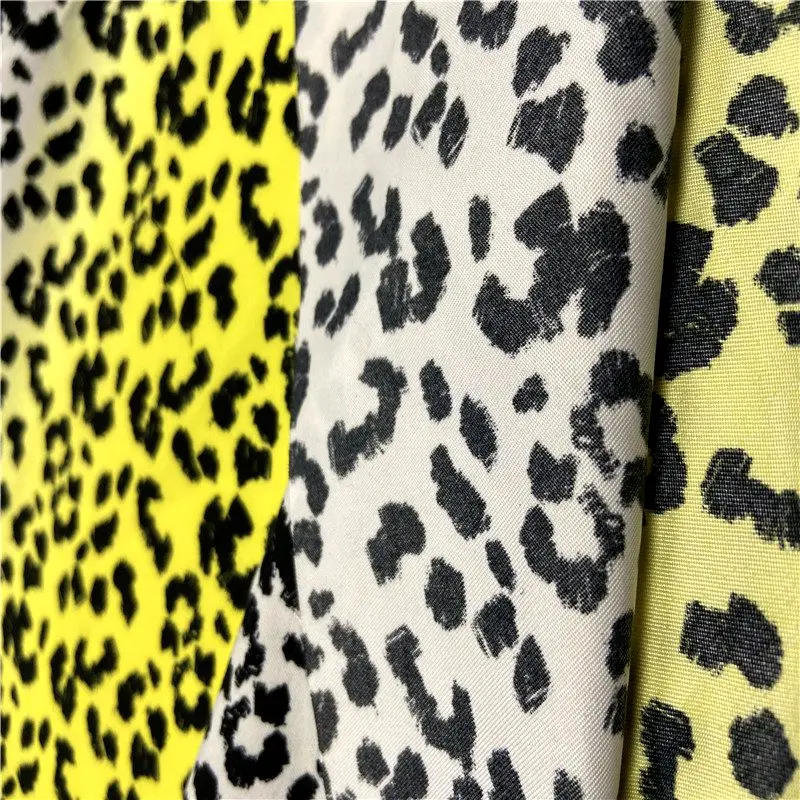 Peach skin feeling microfiber fabric leopard print polyester woven fabrics