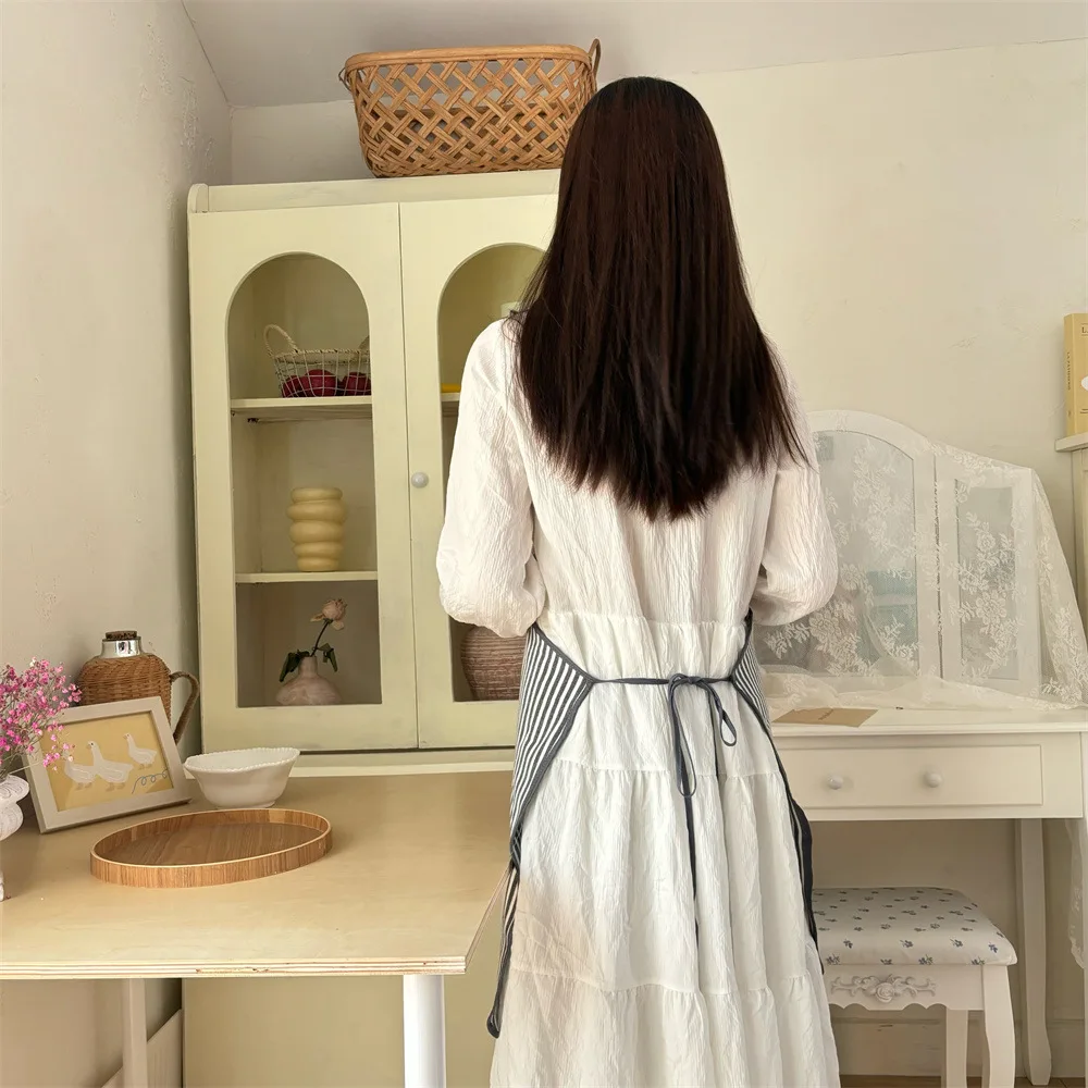 High quality Korean style ins style towel fabric apron for coffee shop handmade studio floral arrangement