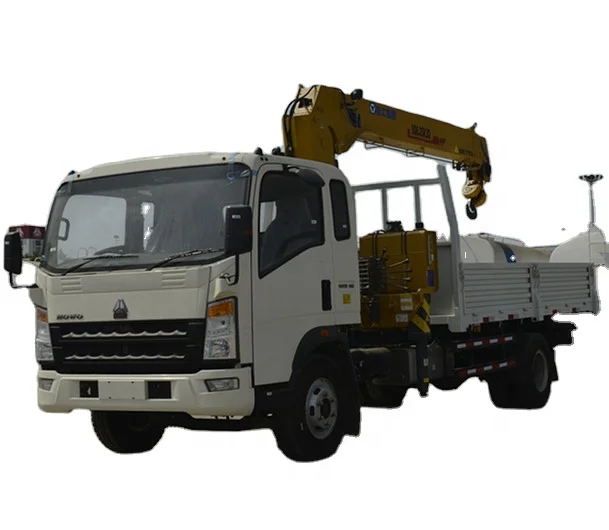 Грузовой кран 6 3 тонн SINOTRUK грузоподъемностью 4x2
