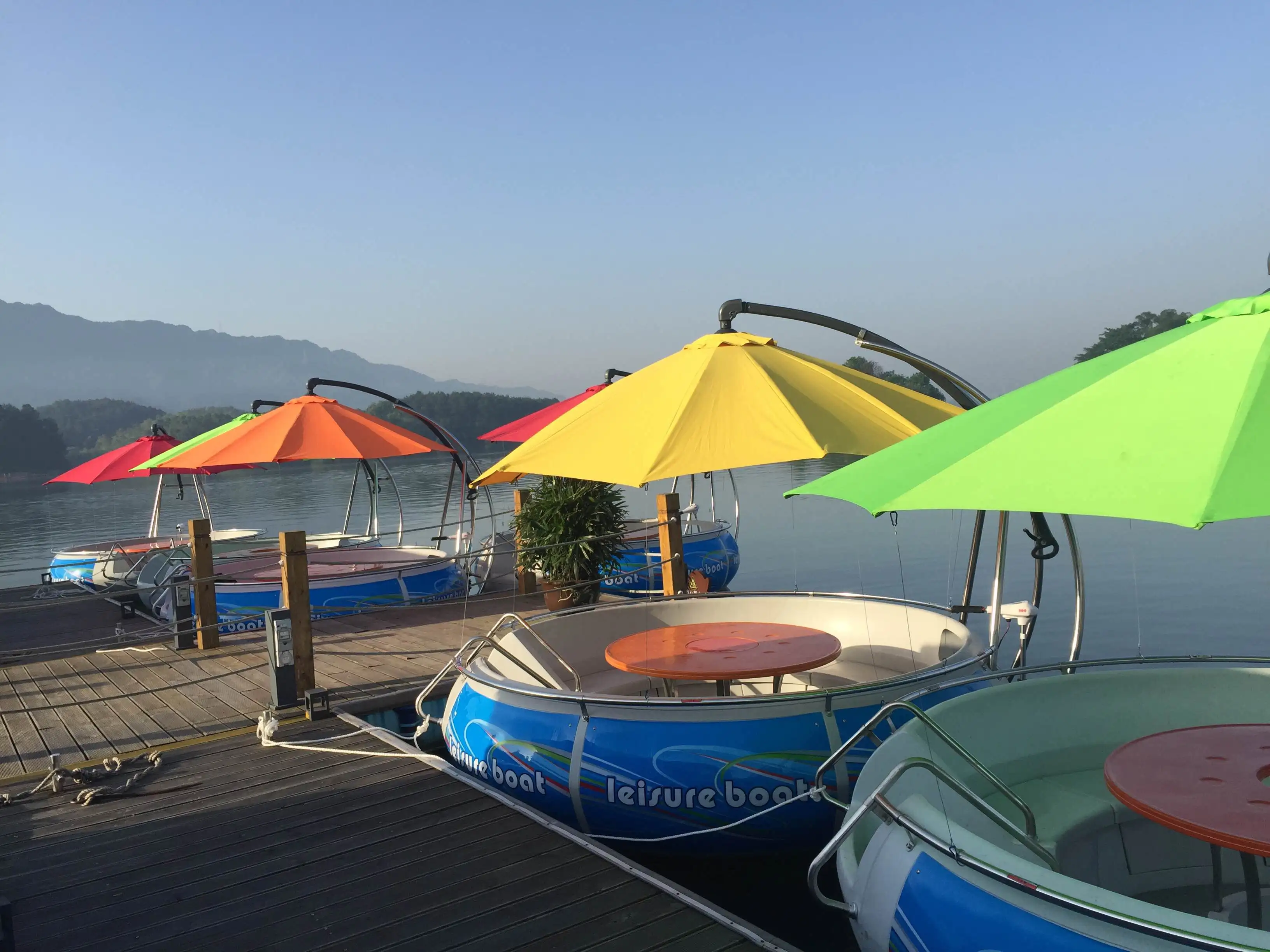 2.5m 6-8 Person BBQ Boat