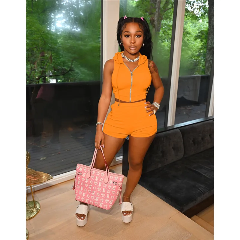 Custom Logo Hooded Crop Tank Top Sleeveless Sweatshirt Jogger Sports Suit Zipper Hoodies 2 Piece Shorts Sets For Women