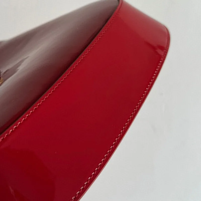 2024 fashion purse bag women ladies summer products Lacquer leather Red wedding bag shoulder bags handbags for women luxury