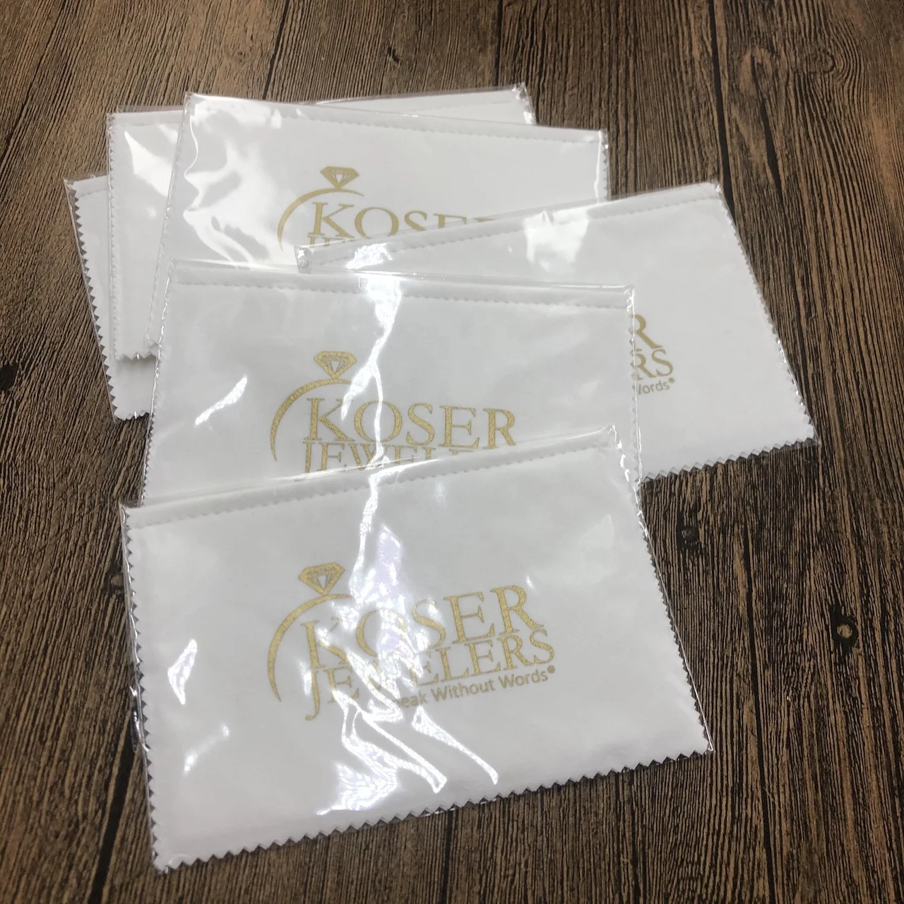 
Microfiber Custom Printed Logo Sterling Silver Jewelry Cleaner Care Cleaning Polishing Cloth For Jewelry 