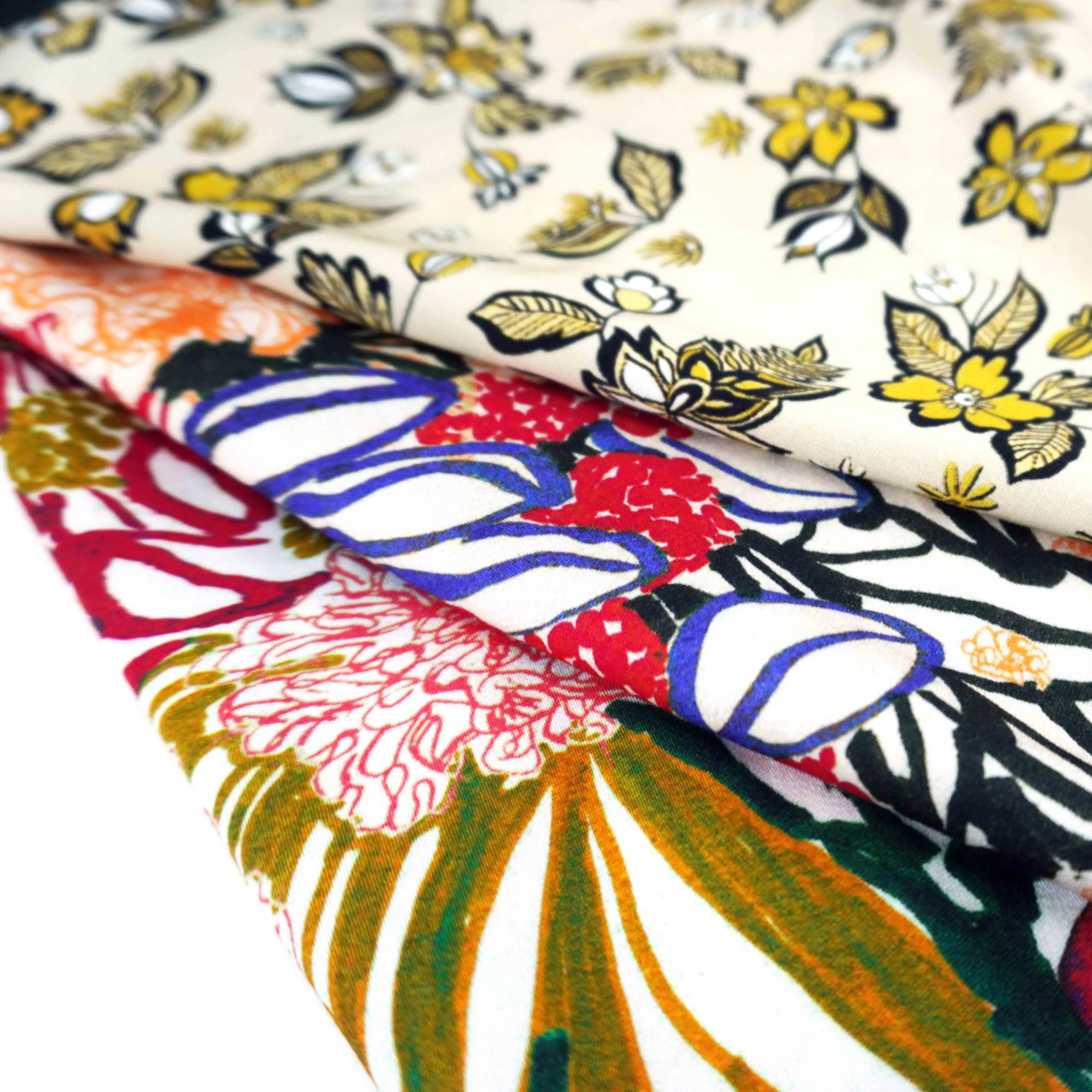 100% Digital Printed Pareo Rayon Fabric Japanese Crepe Yorya Crinkle Fabric Bamboo Viscose Fabric Flowers 50 Fiber 1.5*38