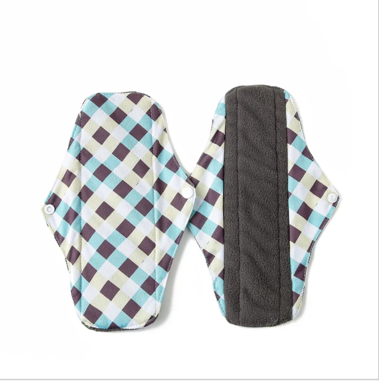 Многоразовые гигиенические прокладки можно стирать в нескольких цветах