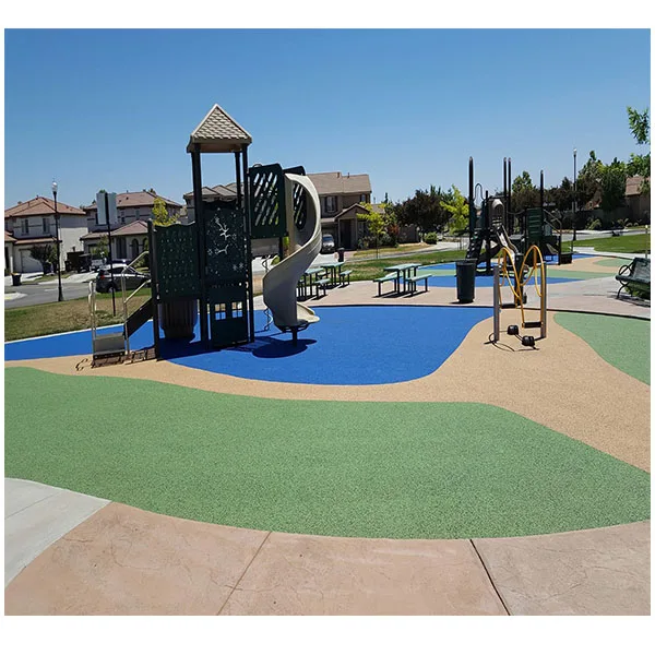 На открытом воздухе влажная Pour в резиновую крошку поверхности