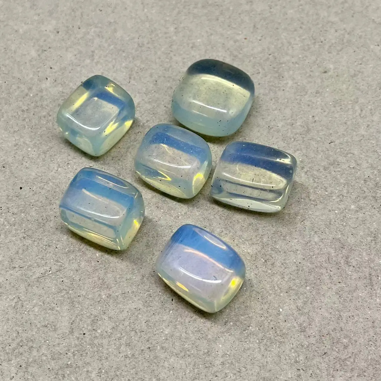 custom board game pieces hot sale heart stone and colorful stone game pieces