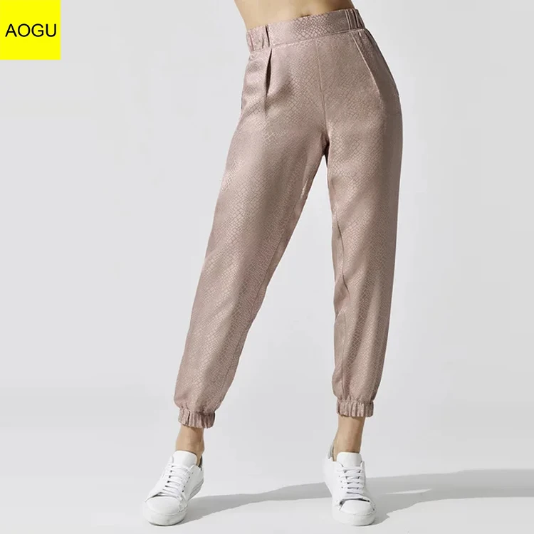 Талия тренажерный зал шорты свободные штаны для йоги Леггинсы для женщин жаккардовые шелковые женские штаны