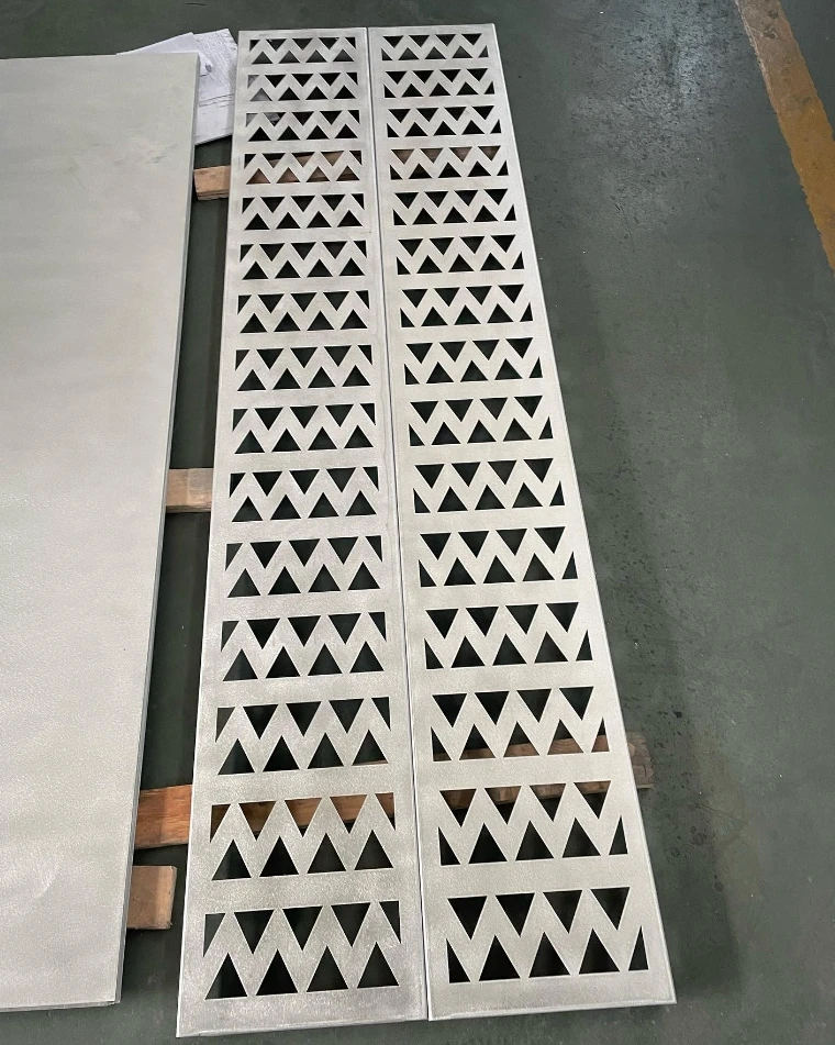 Free sample Aluminum perforated panel decorative metal building facade board