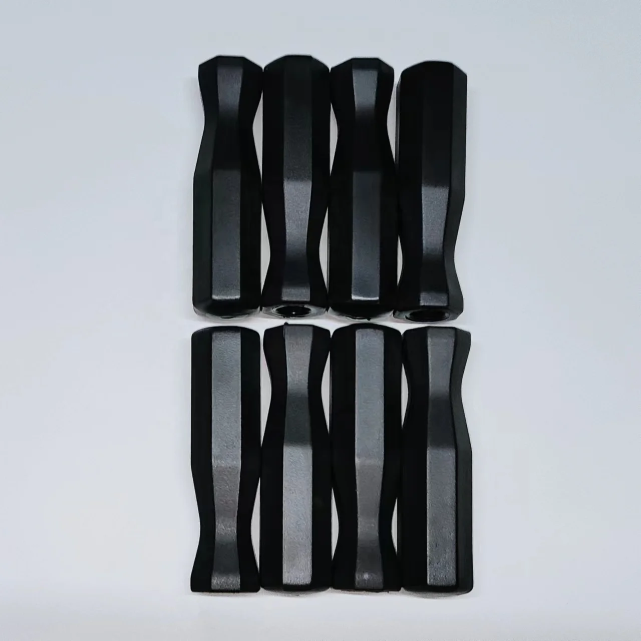 Manufacturers directly sell various multifunctional plastic accessories Air/ice Hockey football machine tables handle