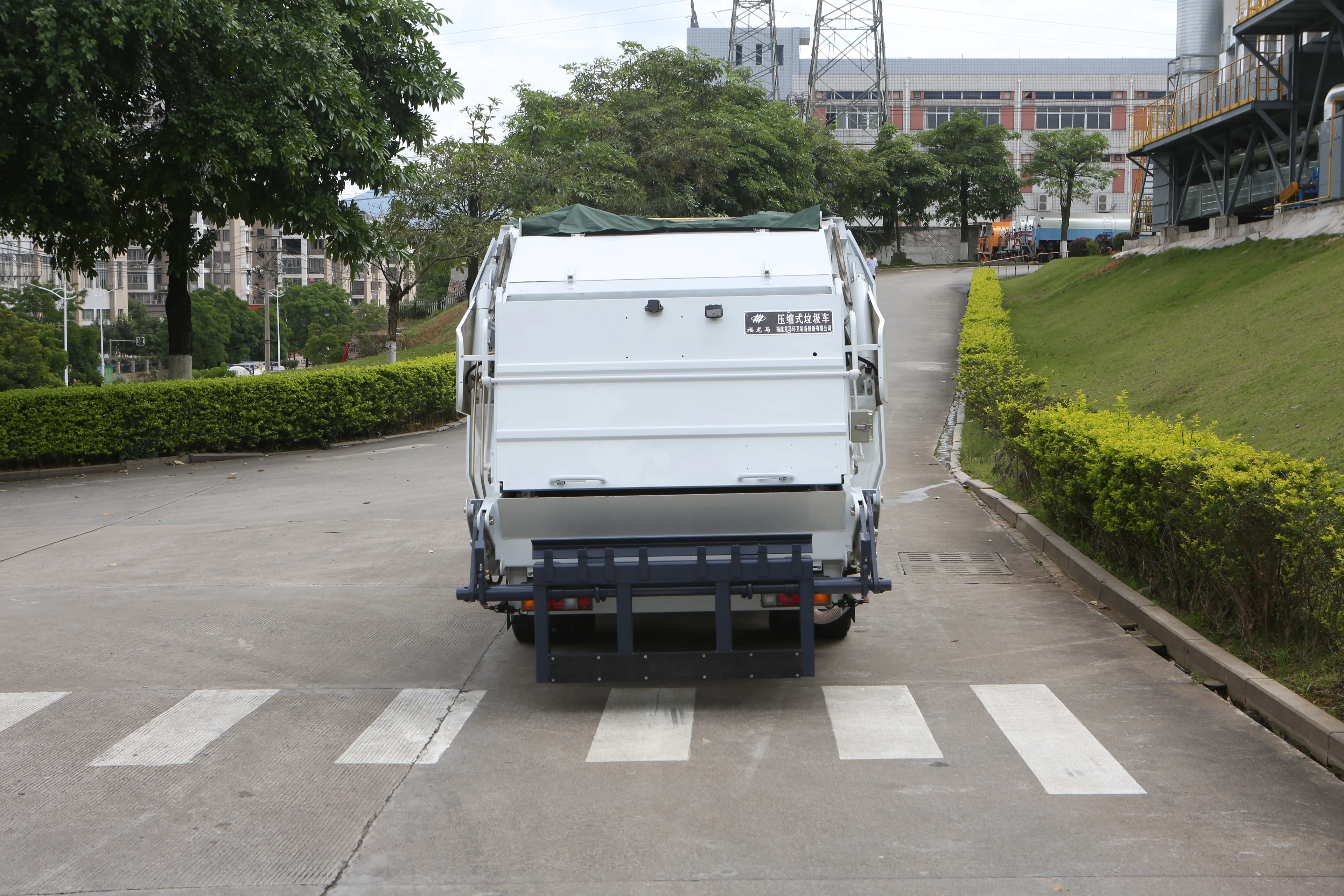 FULONGMA Garbage Collection Compactor Truck 4*2 Waste Compactor Trucks