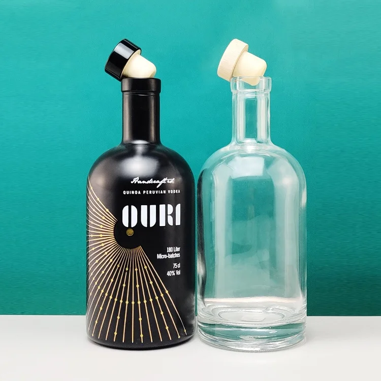 Manufacturer Fashion Design Round Liquor Spirits 500ml Vodka 70cl clear Whiskey 750ml empty bottle Custom Glass Bottles