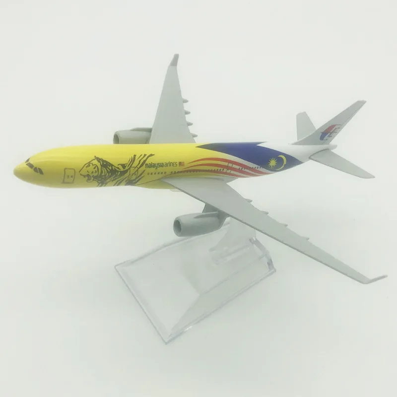 NEW 16cm Alloy Metal Air Malaysia Airlines TIGER Airplane Model Airbus 330 A330 Airways Air Plane Model Stand Diecast Aircraft