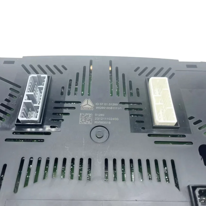 Original components of WG9918581111 HOWO truck cab combination instrument panel assembly