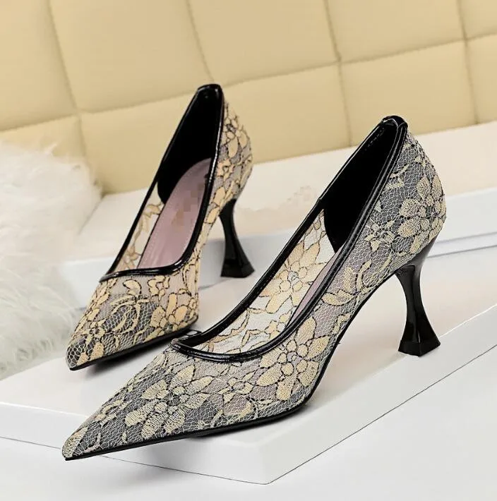 cy12984a High Quality black Lace Lady Low Heels Pump Bridal Wedding Shoes For Bride