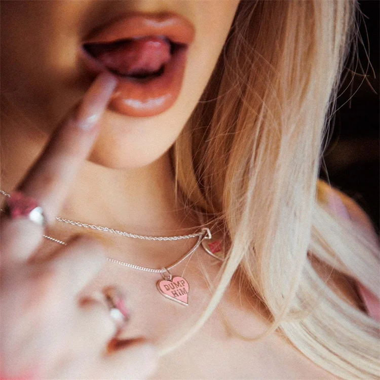 Factory custom heart love pendant stainless steel pink enamel jewelry silver heart necklace