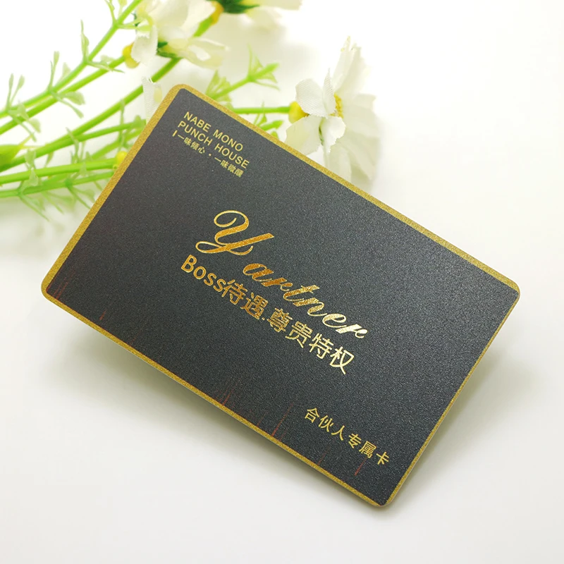 Best Selling Silk Screen Printing Gold Foil Plastic Membership Card for Club