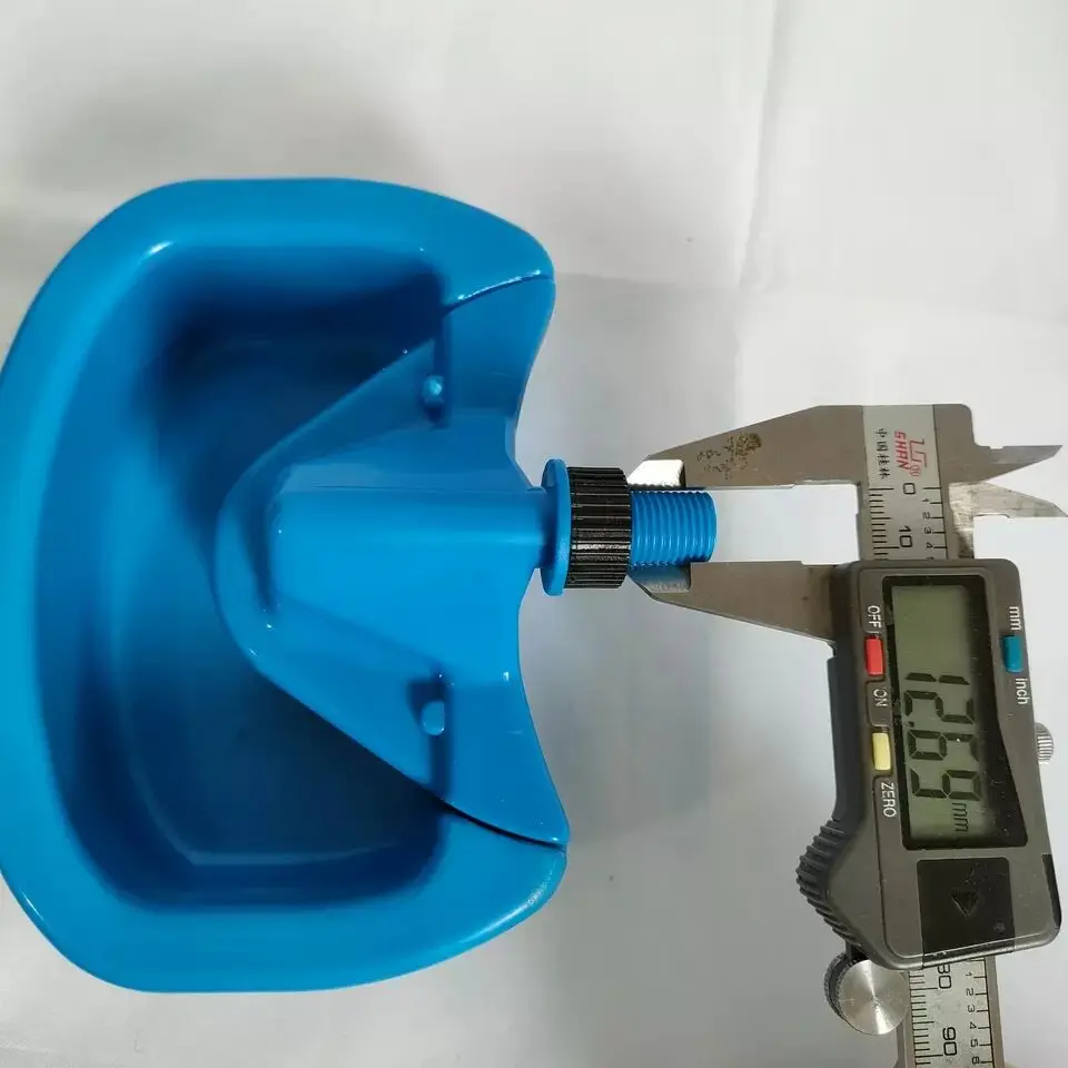 0.5L Semi-Automatic Maxi-Cup Chicken Water Dish for Poultry Ducks Gooses Rabbits Small Pets Drinking System