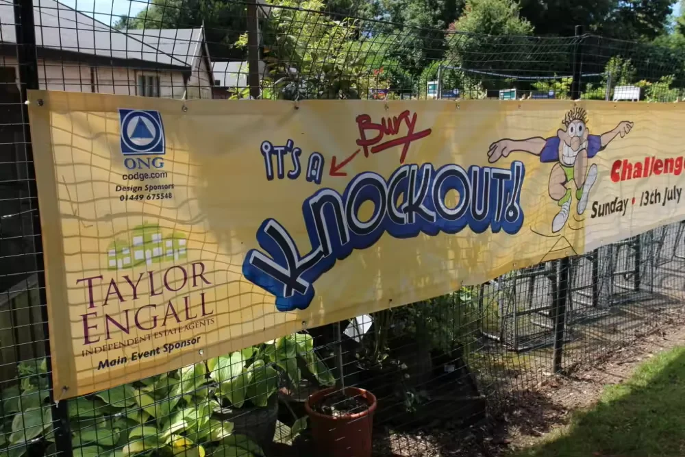 Custom personalized Outdoor wall advertising pvc vinyl banner, vinyl signs banner printing