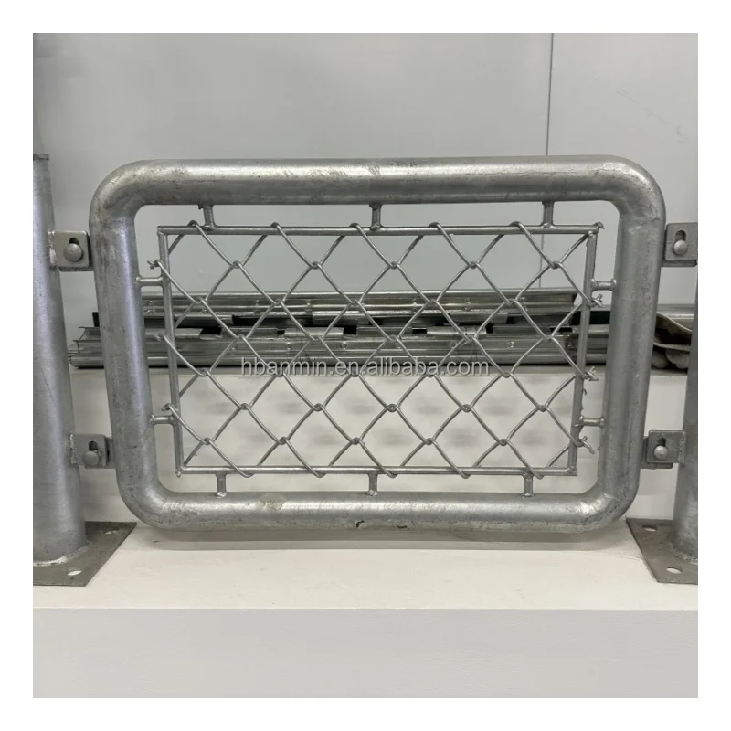 Hot Dipped Galvanized Pvc Coated Chain Link Fences fencing net iron wire mesh price