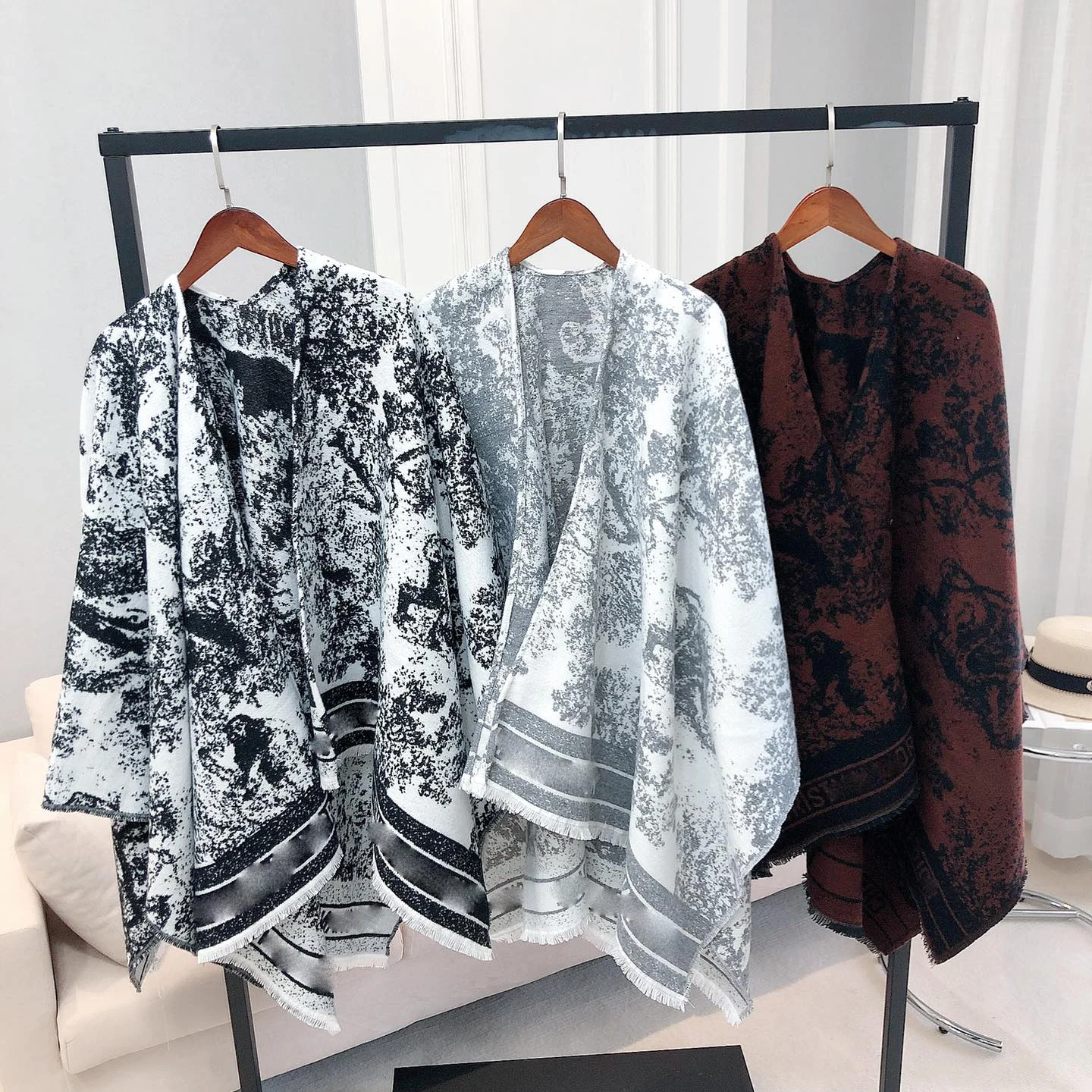 New arrival unisex designer woolen winter thickren shawl warm soft pashmina poncho