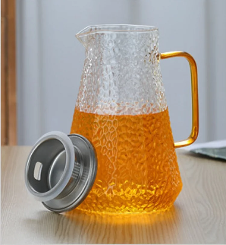 WONDER Clear Borosilicate Thickened Hammer Pattern Cool Kettle Glass Water Jug Water Pouring Jug 1.6L Water Pitcher with Lid