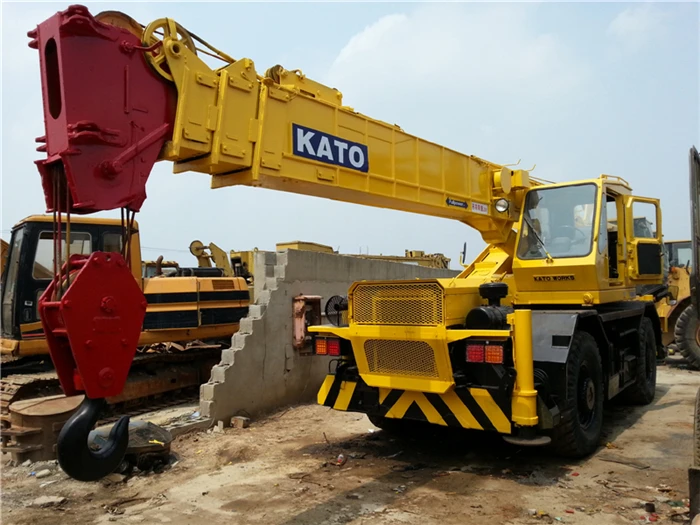 earth-moving machinery Original Used Japan  Crane KATO KR-25 H In Good Condition With High Efficiency