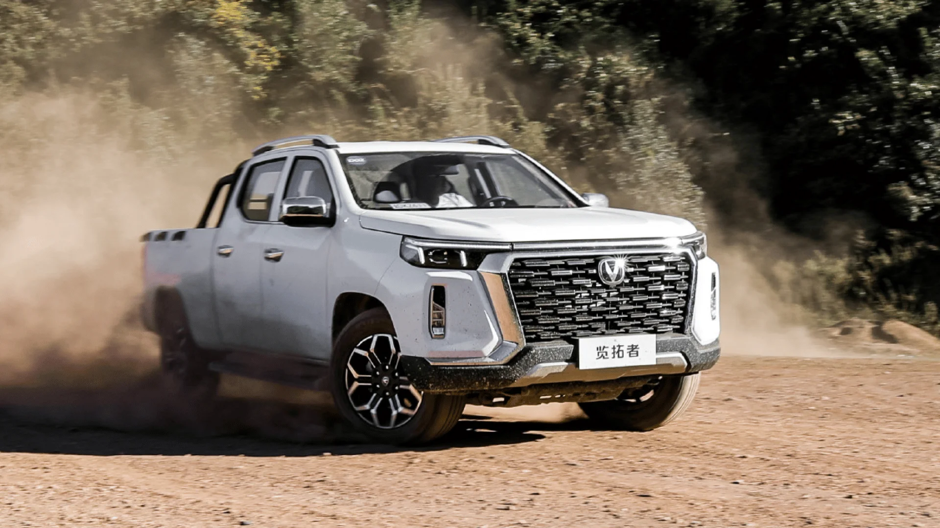 Changan Explorer pickup trucks 8AT 2WD/4WD 1996cc