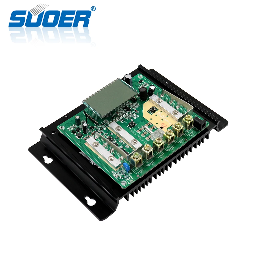 Suoer 12 /24 volt 50A PWM lcd display solar tracking charger controller
