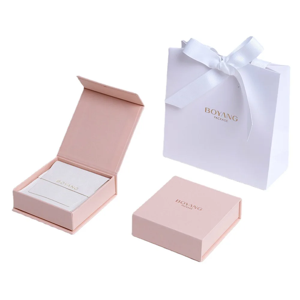 Многоцветная коробка для украшений