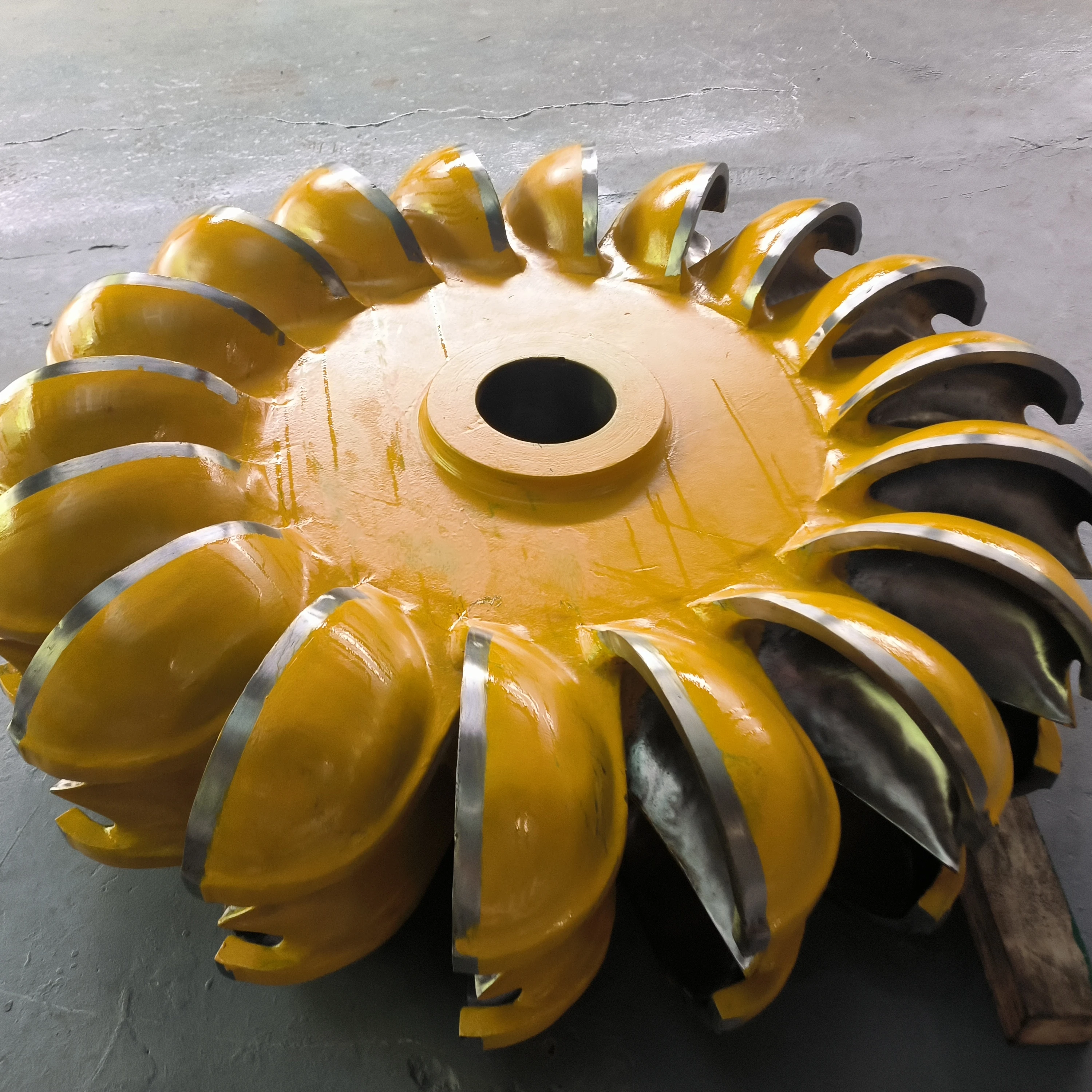 Pelton Turbine  Stainless Steel Runner For Hydropower Station 300kw 500kw 1mw