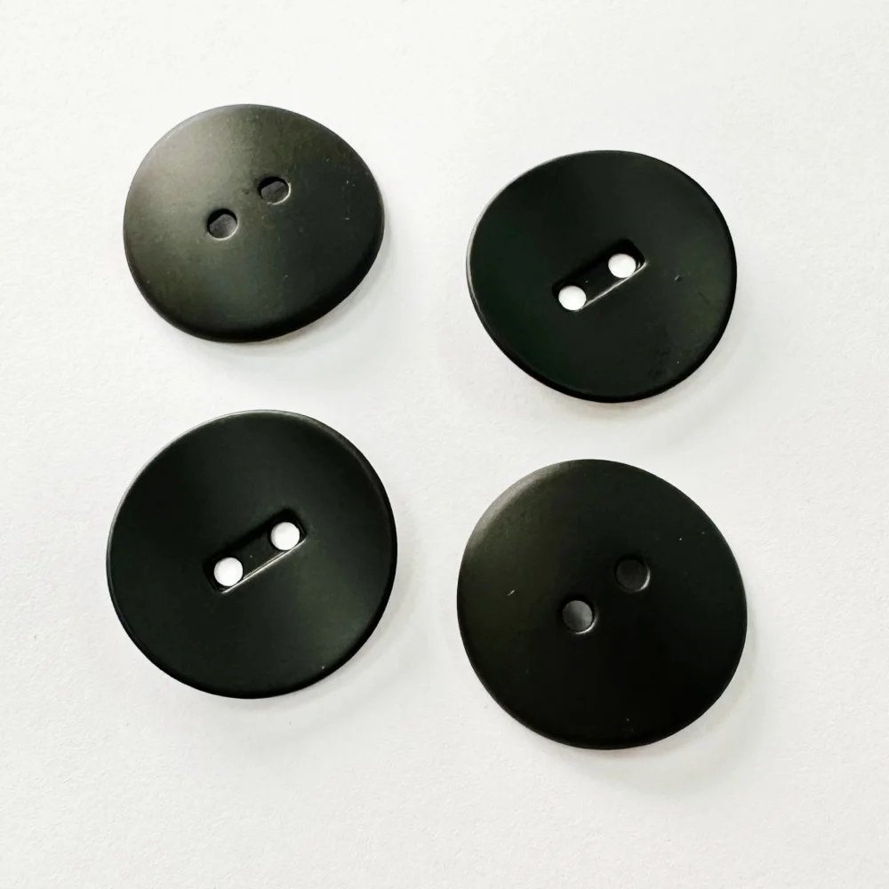 2 holes custom engraved Shirt Fashion Button For clothes button solid garment accessories shirt