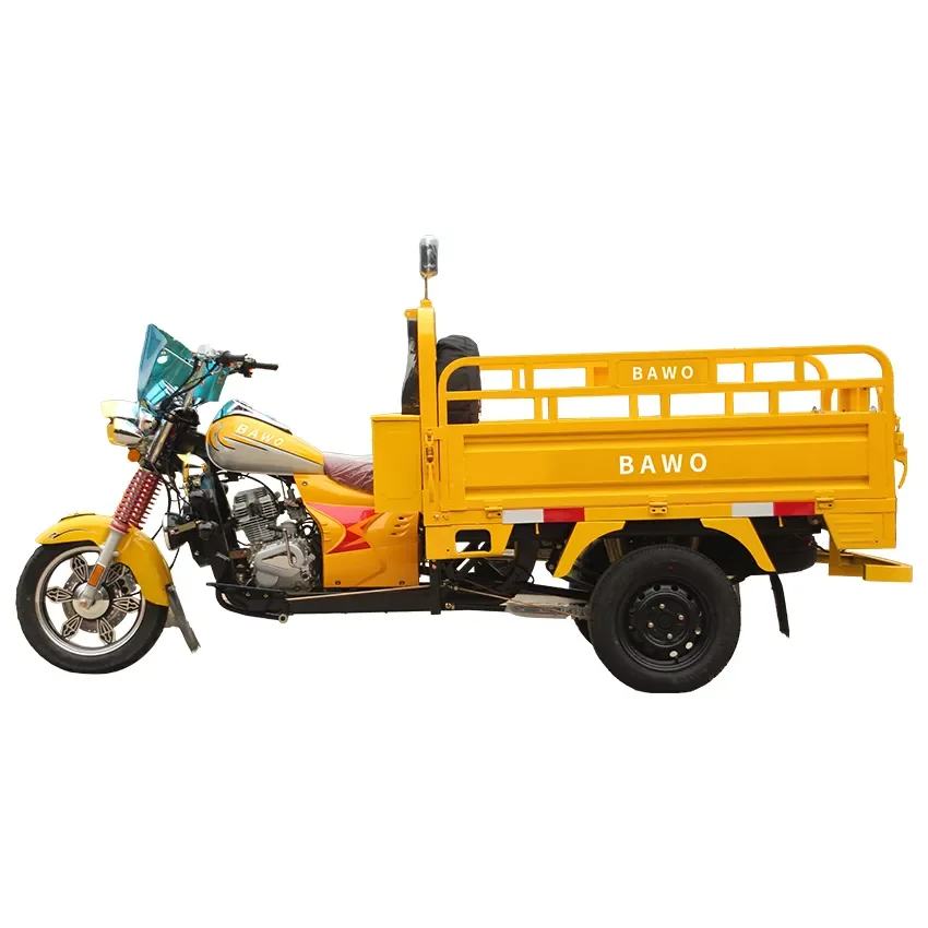 OEM Cargo Tricycles 150cc Engine  Three-Wheel Motorcycle Fuel CKD for Sale Suitable for Goods Transportation