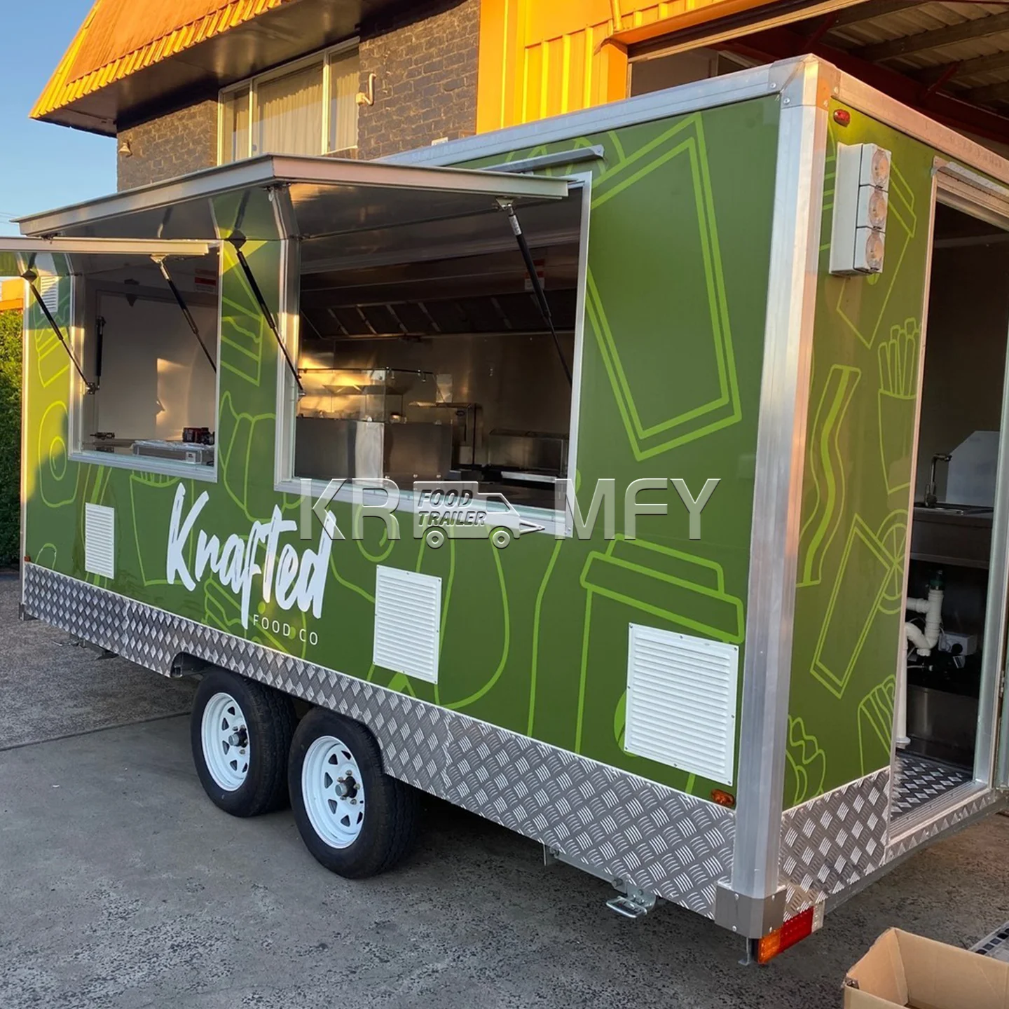 2024 American Standard Mobile Fully Equipped Food Truck Snack Food Trailer For Sale Fast Food Truck Trailer for Sale USA
