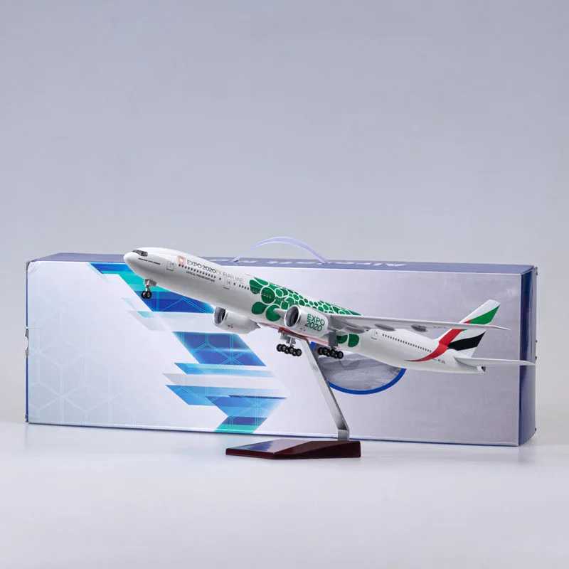 1/157 Scale 47CM Emirates Expo 2020 Boeing 777 Aircraft Model Civil Aviation Passenger Aircraft Simulation Gift