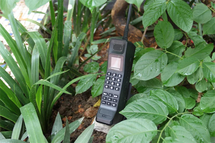 Factory Supplies New Basic Retro Mobile Phones With Large Capacity For Outdoor Sale