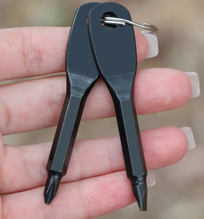 2024 Outdoor Portable Multi function Gadget Cross Screw Driver Keyring Pocket Repair Hand Screwdriver EDC Tool Keychain