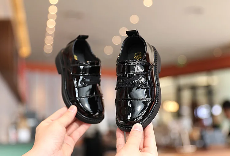 Spring New arrival high quality leather black kids school shoes Girl