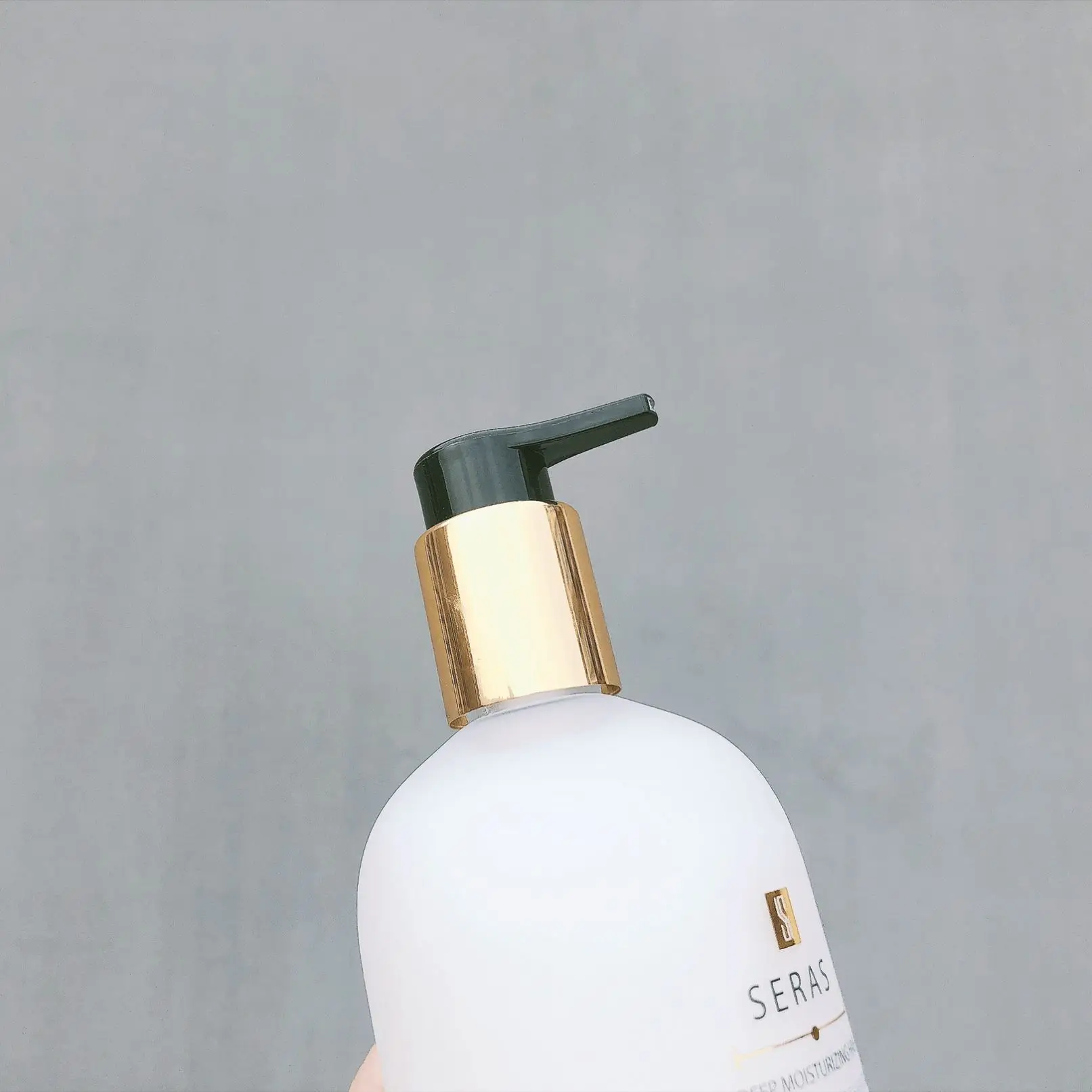 
Холодный черный натуральный шампунь для волос, шампунь для ухода за сухими волосами, шампунь для волос оптом 