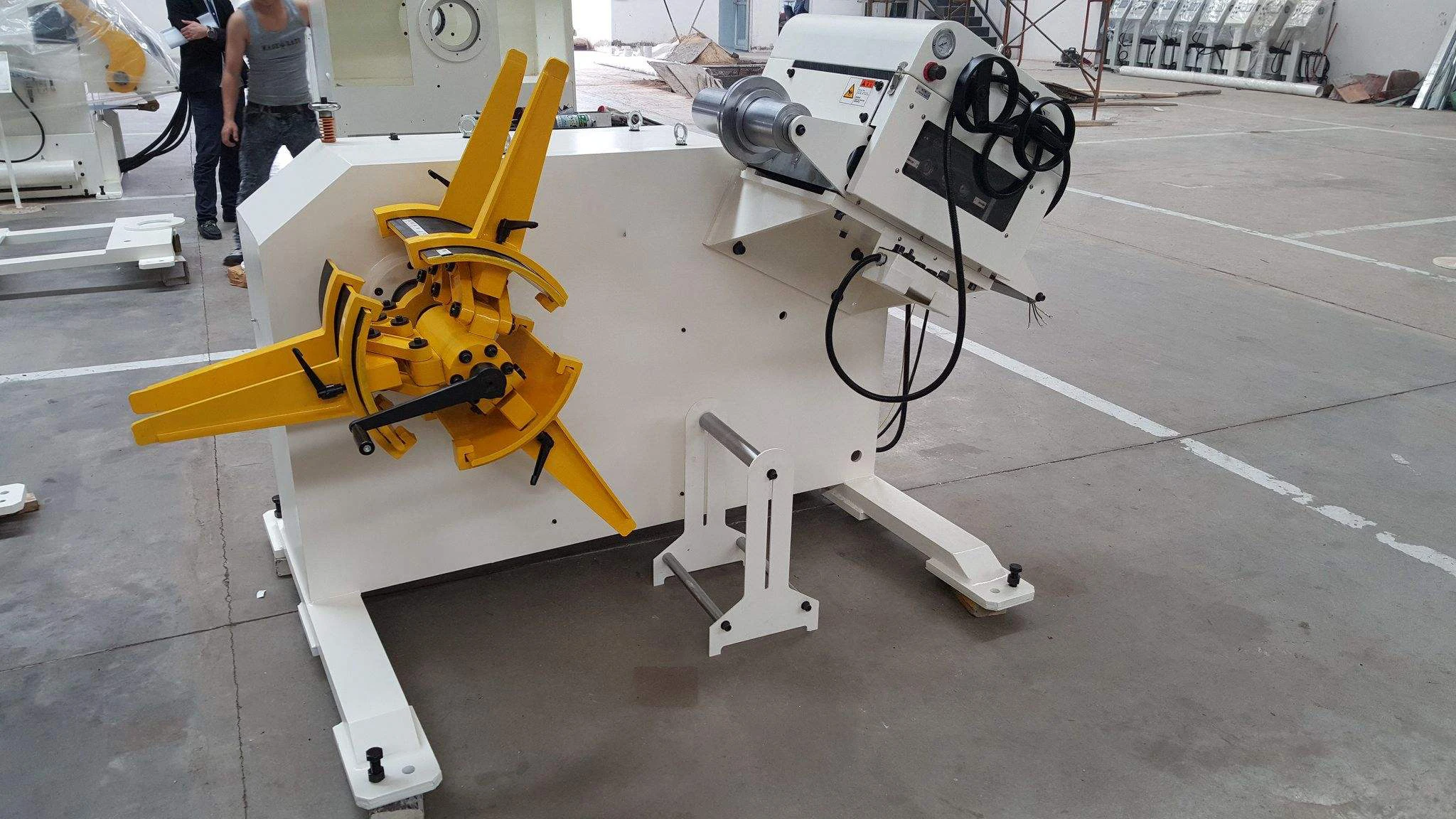 2 In 1 Straightener And Decoiler Leveler And Uncoiler Rack Leveling Machine For Sheet Coil