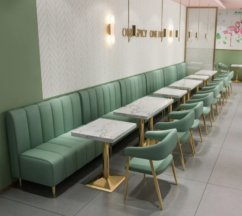 Современный кофейный столик квадратного размера в магазине все формы на выбор