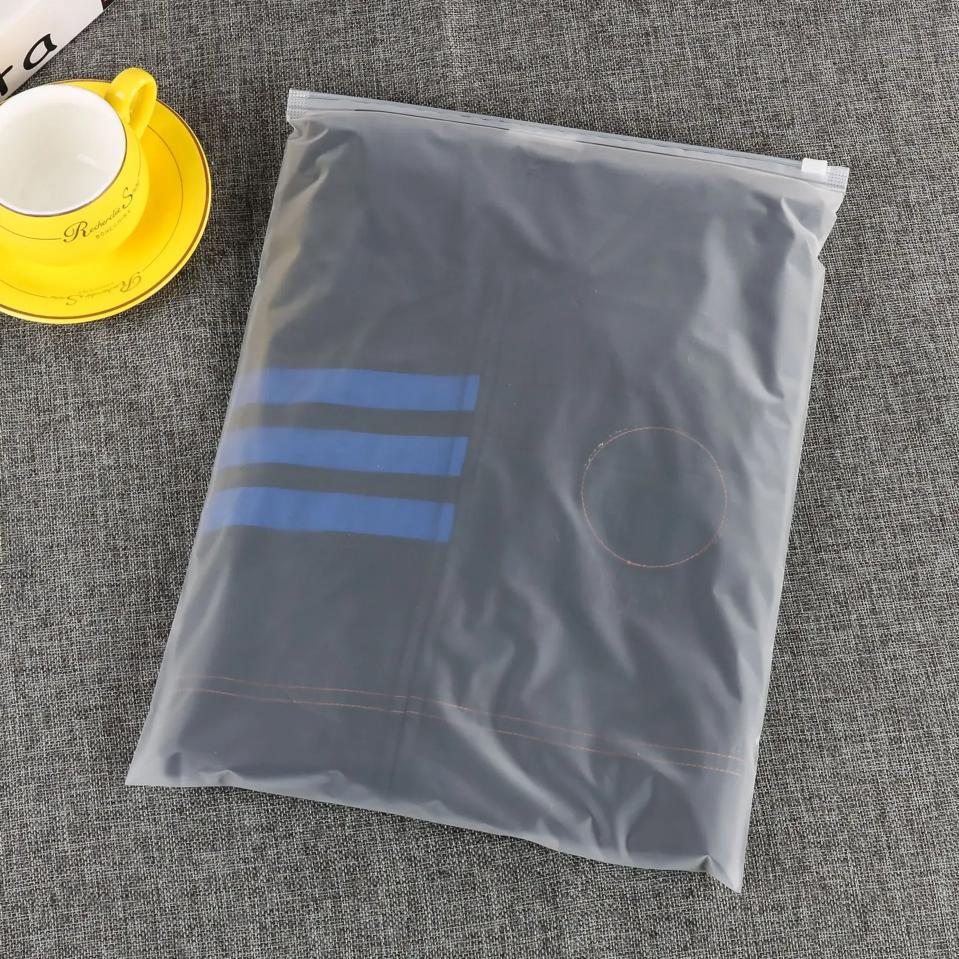 Environment Protection Household Thick Clear Logo Foldable Clothing Ziplock Plastic Packaging Bags
