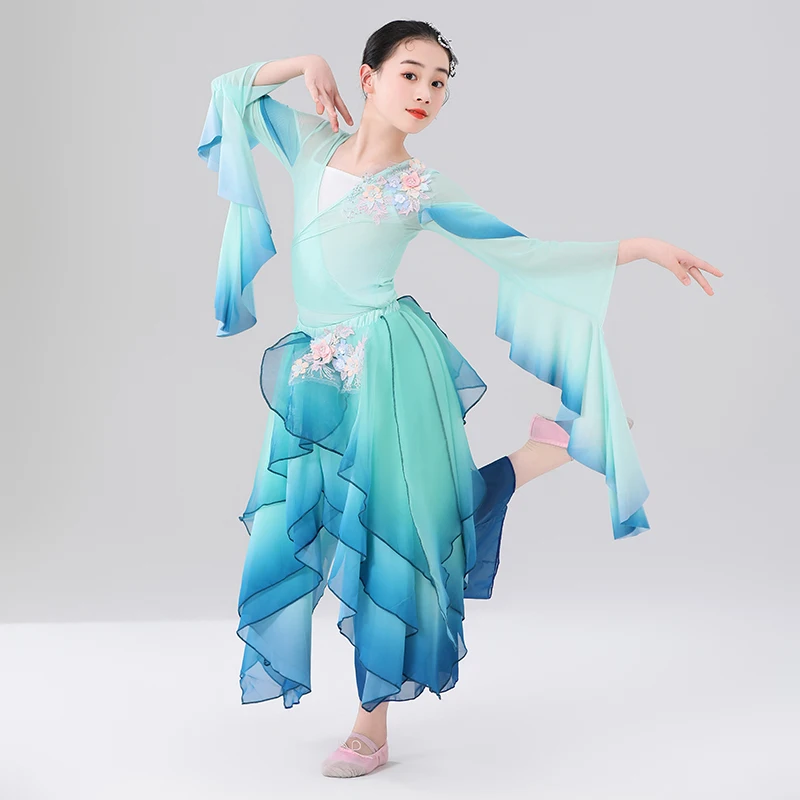 Chinese Style Hanfu dress chinese traditional Chinese traditional costume for summer & autumn