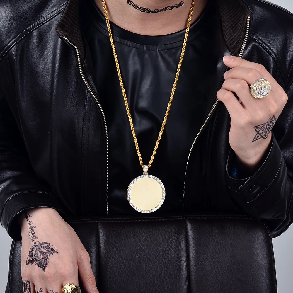 Popular Pedant Zircon Brass Material Gold Plated One Circle Diamond Iced Out Lager Round Photo Pendants