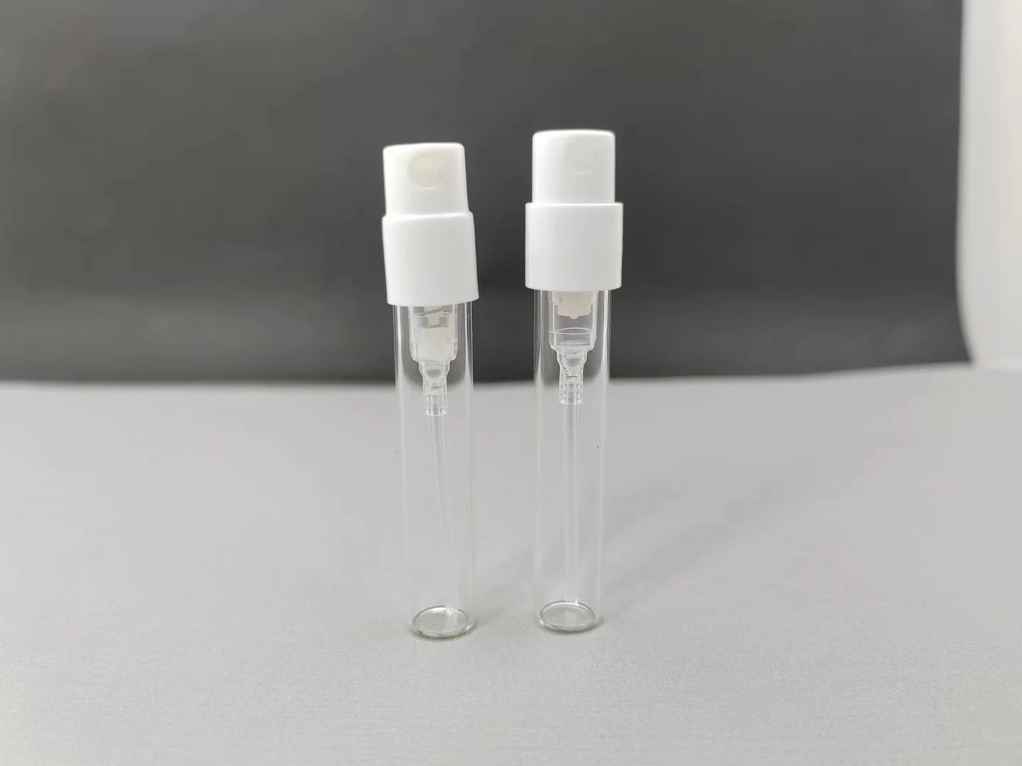 Cheap Hot Sale  1.5ml 2ml 2.5ml 3ml 4ml 5ml 10ml Perfume Tester Glass Bottle Free Perfume Cologne Sample Vials